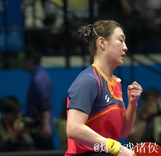 陈梦十五运会首战4-0横扫孙铭阳 顺利挺进女单16强 陈梦十五运会首战4-0横扫孙铭阳 顺利挺进女单16强